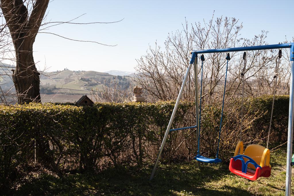 Bed And Breakfast Val D'Oche Castel Boglione Exterior photo